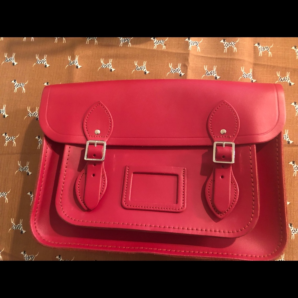 Cambridge satchel bag in crimson red ❤️